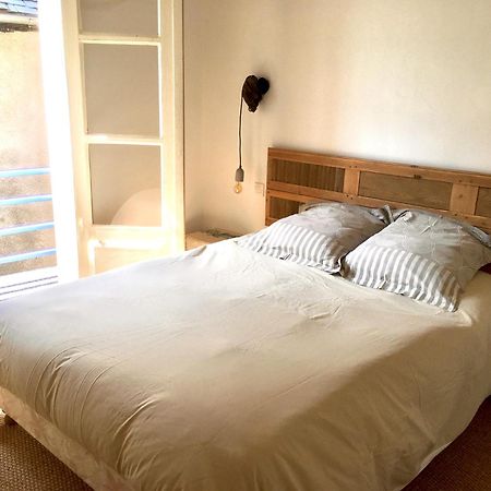 Les Remparts Apartment Люс-Сен-Совер Екстериор снимка