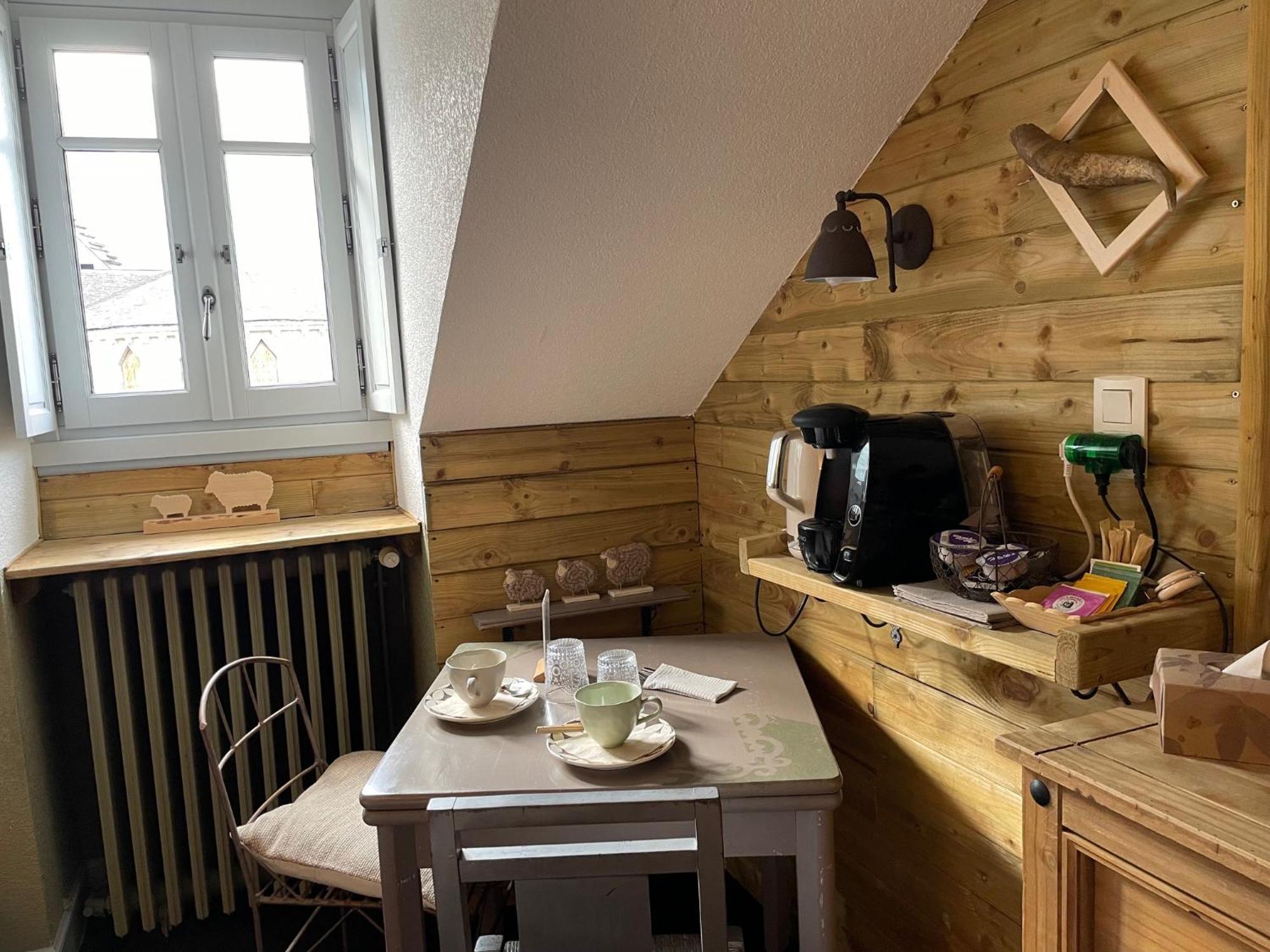 Les Remparts Apartment Люс-Сен-Совер Екстериор снимка
